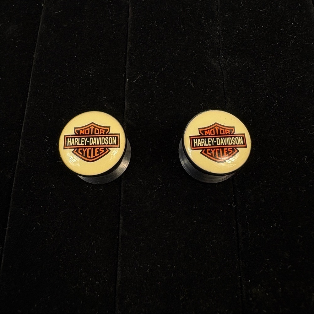 Harley-Davidson Cream and Black Logo Plugs